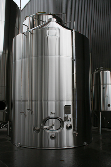 jvnw closed top ferment cider tanks
